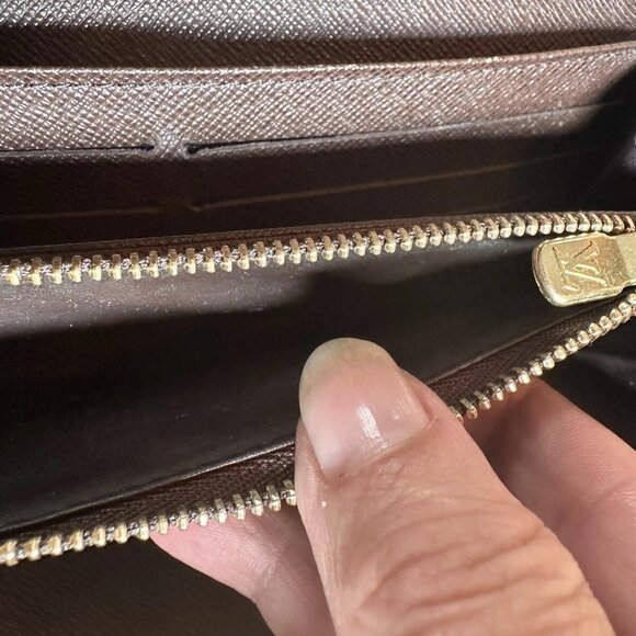 Louis Vuitton Brown Damier Wallet - Picture 7 of 13